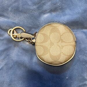 Coach coin pouch/keychain